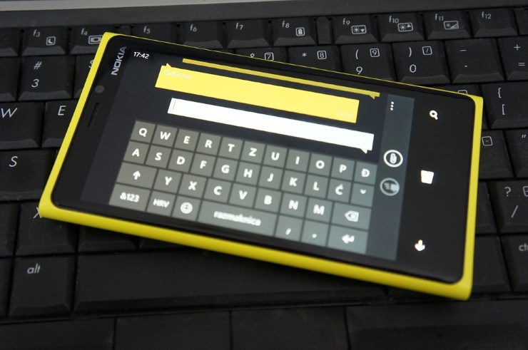 Nokia Lumia 920 (19).JPG